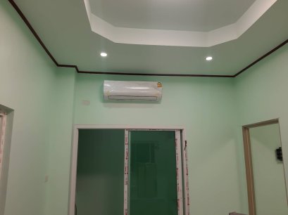 อพาร์ทเม้นท์คุณนเรศ ติดตั้งแอร์ แบบติดผนัง 35 ชุด 6402002