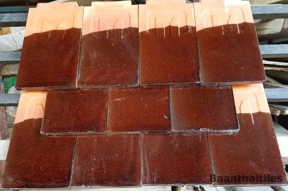 กระเบื้องหม่อม