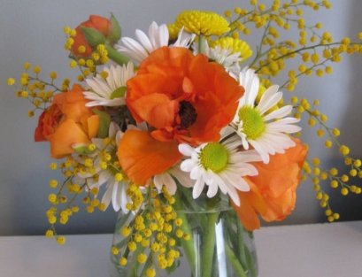 "จัดแจกันดอกไม้" ให้สวยงามคงทน