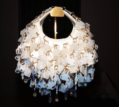 PIPATCHARA เปิดตัวคอลเลกชัน "INFINITUDE WHITE BALANCE" รังสรรค์กระเป๋าจากฝาขวดน้ำ