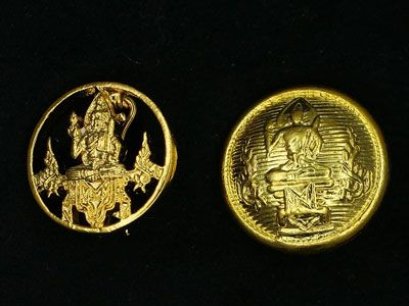 กระดุมโลหะ