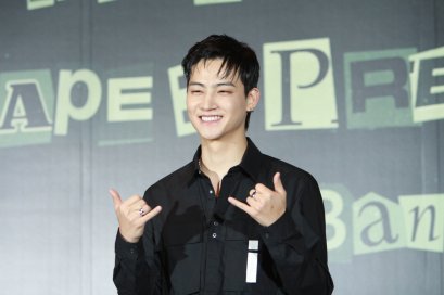 JAY B ทั้งขนลุกและเหลือเชื่อกับการต้อนรับท่วมท้นจากแฟนๆ ชาวไทย พร้อมอุบไต๋ชวนไปลุ้นเซอร์ไพรส์ในคอนเสิร์ต “2022 WORLD TOUR JAY B “TAPE: PRESS PAUSE” in Bangkok”