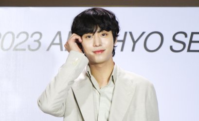 อันฮโยซอบ สุดตื่นเต้นได้เจอกับพอลจักชาวไทย พร้อมอ้อน “เจอกันพรุ่งนี้ครับ” 