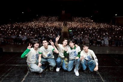 ฮอลล์แตก! iQIYI เอาใจแฟนๆ "ด้วงกับเธอ" แบบจัดเต็ม 'ตี๋ตี๋ป๋อ' เสิร์ฟโมเมนต์สุดฟิน ยกเค้กเซอร์ไพรส์วันเกิดกันก่อนใคร ในงาน Duang with You EP.9 Presented by iQIYI สมาชิก iQIYI VIP เป็นปลื้ม รับสิทธิ์พิเศษสุดใกล้ชิดกับเหล่านักแสดง