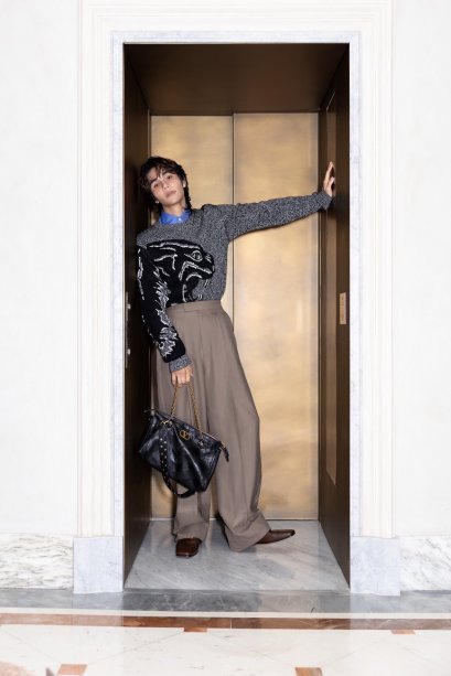 ปังอย่างต่อเนื่อง! 'Jeff Satur' นั่งฟร้อนท์โรว์ชมโชว์ระดับโลก "Maison Valentino Fall Winter 2026-2027" ในฐานะ Brand Ambassador ณ กรุงโรม ประเทศอิตาลี