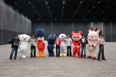 RIIZE (ไรซ์) ประสบความสำเร็จครองพื้นที่ทั่วโซเชียล ด้วยป็อปอัปสโตร์ในประเทศไทยที่จัดโดย SM True (เอสเอ็ม ทรู) RIIZE ODYSSEY POP-UP STORE IN BANGKOK by SM True