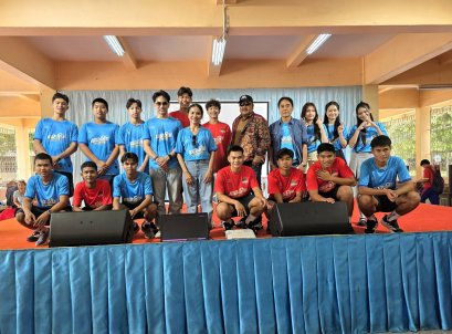 ทัพนักแสดง "เดอะโค้ช รถขนฝัน" บุก School Tour มอบความใกล้ชิด - โชว์เพลงประกอบภาพยนตร์ครั้งแรก! ก่อนเข้าฉายในโรงภาพยนตร์ 8 ตุลาคมนี้