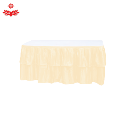 โต๊ะหน้าขาว 1.8x0.75/1.8x0.60 เมตร คลุมผ้าจีบสีครีม