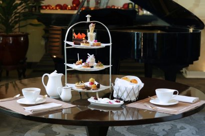 จิบน้ำจิบน้ำชายามบ่ายกับช็อกโกแลต อาฟเตอร์นูนที   ชายามบ่ายกับช็อกโกแลต อาฟเตอร์นูนที   