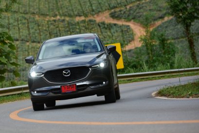 สัมผัส CX-5 ใหม่ สมรรถนะดี นุ่ม เงียบ   