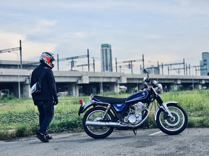yamaha_sr_400