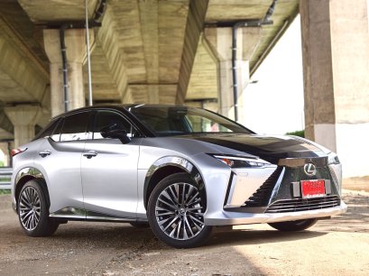 Lexus RZ 350e 