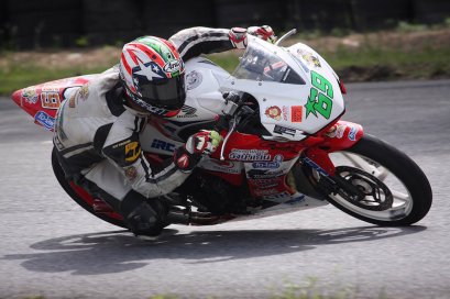 "ตะวัน" ฮอนด้าประสิทธิ์มอเตอร์สระแก้ว บิดซิวแชมป์ ศึก A.P. Honda Racing Championship 