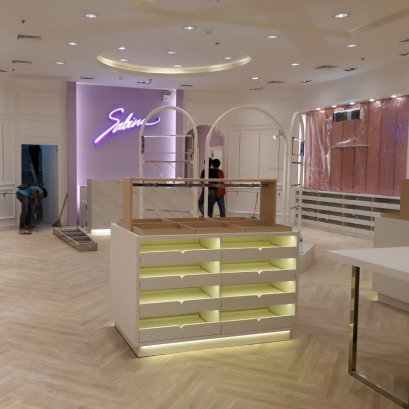 ิรัเฟอร์นิเจอร์บิวท์อิน