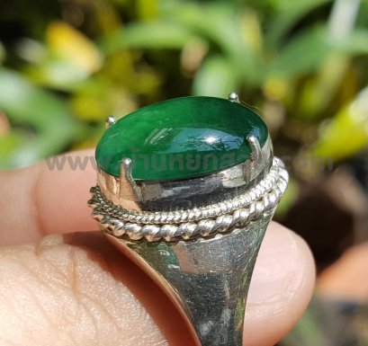 แหวนหยกตัวเรือนเงิน