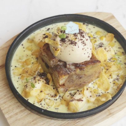 Corn Caramel Luscious Croissant