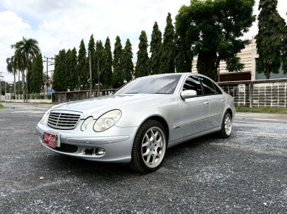 2005 Mercedes-Benz E220 2.1 W211 Classic CDI เกียร์อัตโนมัติ 5G-Tronic 5 สปีด