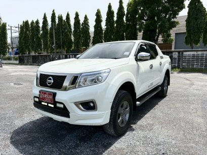 2017 Nissan Navara NP300 2.5 Double Cab VL 4WD เกียร์ออโต้