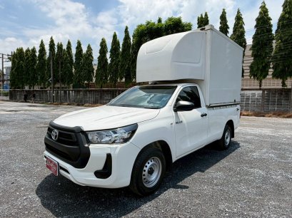 2021 Toyota Revo 2.4 Entry Single Cab ตู้แห้ง เกียร์ธรรมดา
