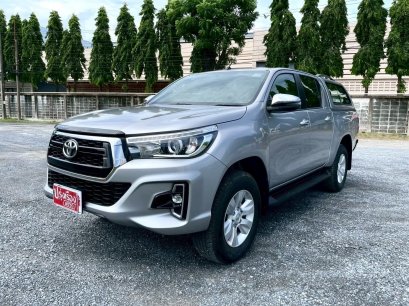 2020 Toyota Hilux Revo 2.4 E Plus 4WD DOUBLE CAB เกียร์ธรรมดา