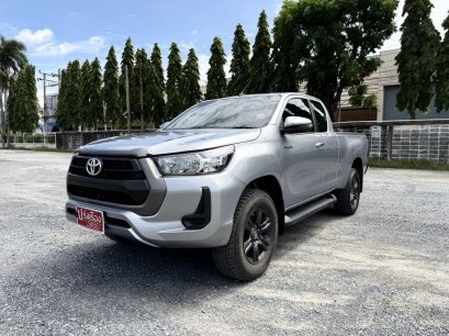 2021 Toyota Hilux Revo 2.4 Prerunner Entry Smart Cab เกียร์ออโต้