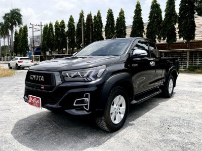 2017 Toyota Hilux Revo 2.4 E Prerunner Smart Cab เกียร์ธรรมดา