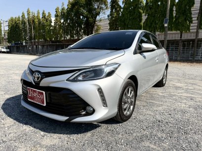 2021 Toyota Vios 1.5 Mid เกียร์ออโต้