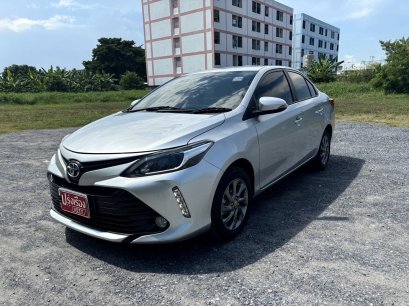 2019 Toyota Vios 1.5 MID sedan เกียร์ออโต้