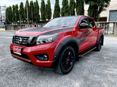 ปี 2021 Nissan Navara NP300 Double cab Calibre E Black Edition 2.5 DCT เกียร์ออโต้