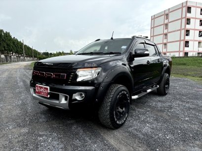 2013 Ford Ranger Double Cab 3.2 Wildtrak 4WD เกียร์ออโต้ สีดำ