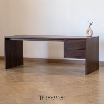 โต๊ะทำงานไม้สักแท้ AT107