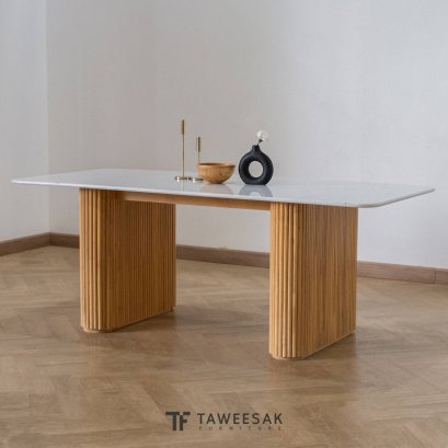 Bonnie โต๊ะอาหารไม้สักท็อปหินอ่อน