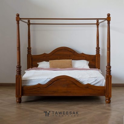 เตียงมีเสาไม้สัก BE035
