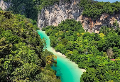 เกาะห้อง กระบี่