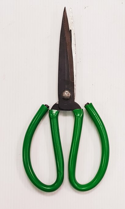 กรรไกรตัดผ้าด้ามหุ้มยาง เบอร์ 1