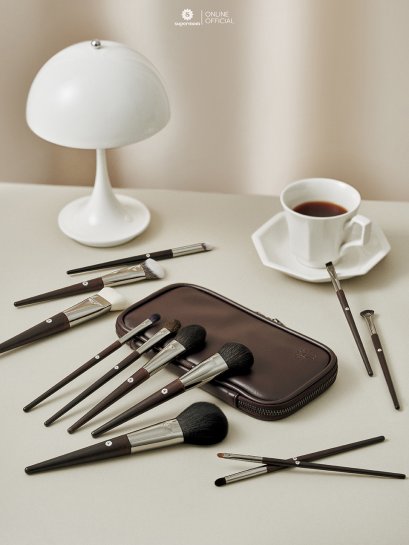 Classy Series Brush Set