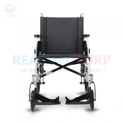 รถเข็นผู้สูงอายุ Invacare รุ่น Action 1R