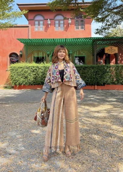 Tailue x Sakon Nakhon Shawl Jacket Set