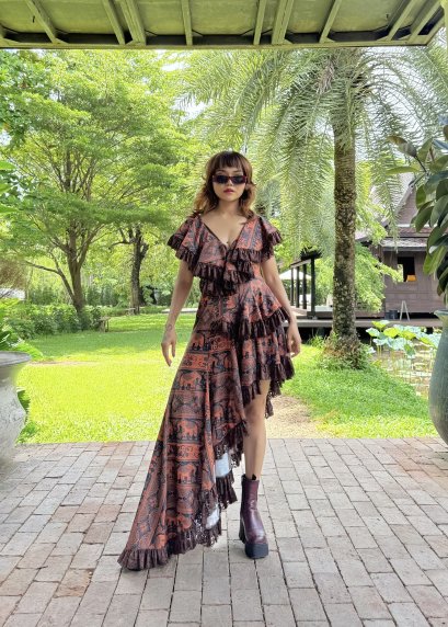 Maxi Dress ผ้าพิมพ์ลายช้าง ลายลิขสิทธิ์เบเนล่า