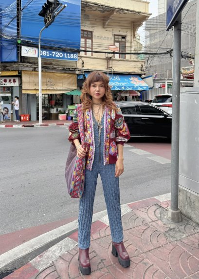Jacket Patchwork จากเศษผ้าไทย