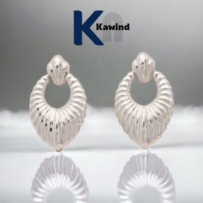 DANGLING LEAF SHAPE EARRINGS