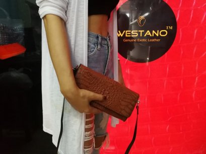 กระเป๋าหนังจระเข้แท้ สีน้ำตาล #CRW1217W-09-BR