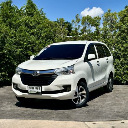 TOYOTA AVANZA 1.5 E ปี60