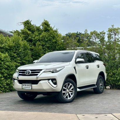TOYOTA FORTUNER 2.4 V ปี62