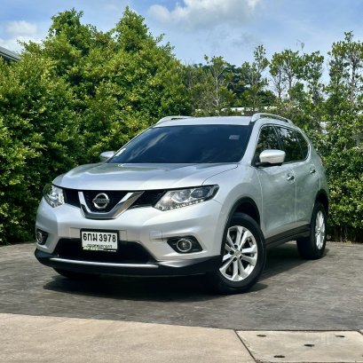 NISSAN X-TRAIL 2.0 V 4WD ปี60