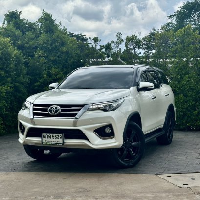 TOYOTA FORTUNER 2.8 TRD SPORTIVO (BLACKTOP) ปี60
