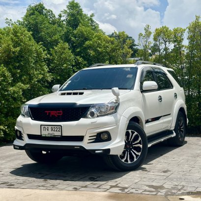 TOYOTA FORTUNER 3.0 TRD SPORTIVO 4WD ปี58