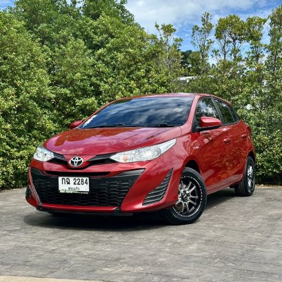 TOYOTA YARIS 1.2 J ปี61