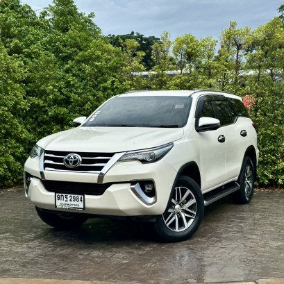 TOYOTA FORTUNER 2.4 V 4WD ปี62