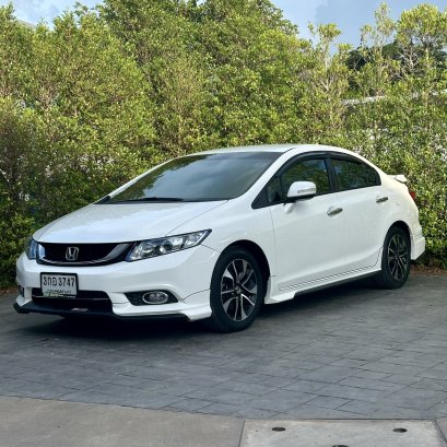 HONDA CIVIC 1.8 ES ปี58